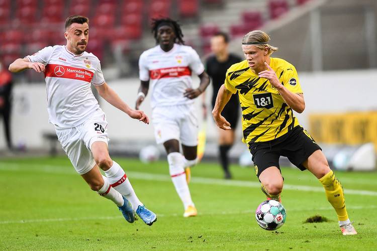 赛前勒沃库森调整名单:足总杯节点到来,球迷炸锅,身体对抗强度拉满 赛前勒沃库森调整名单:足总杯节点到来,球迷炸锅,身体对抗强度拉满