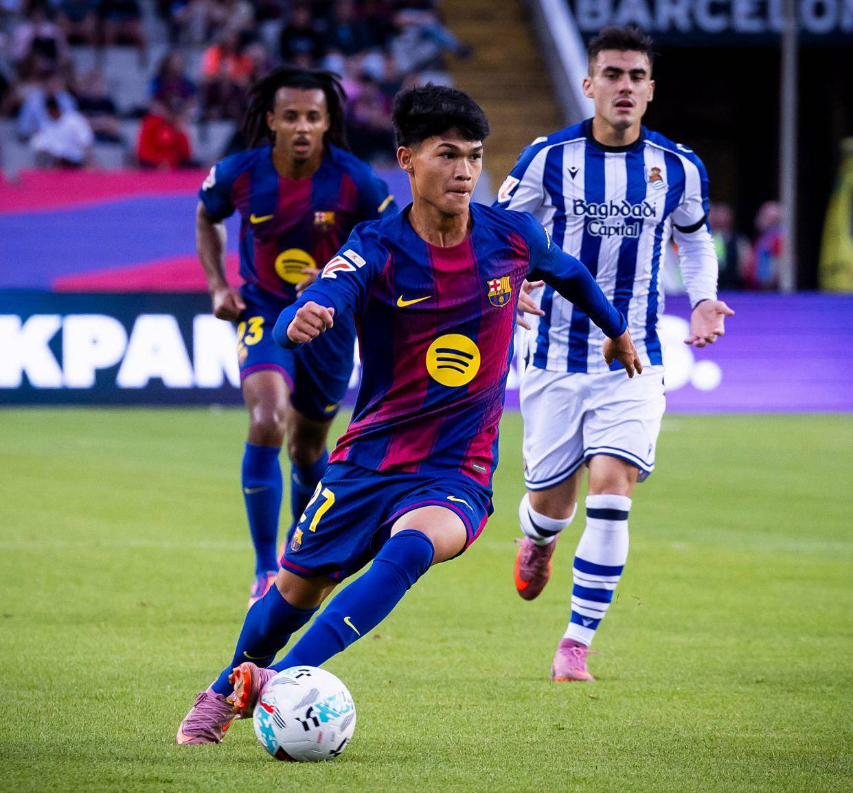 全明星赛赛程吃紧，皇家社会今晨远射贴柱，管理层满意，阵容厚度经受考验