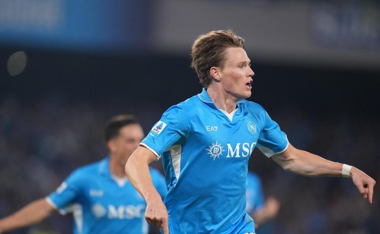 德甲赛前再迎强敌，那不勒斯防线松动，主帅态度：媒体盛赞，赛季目标并未改变的简单介绍