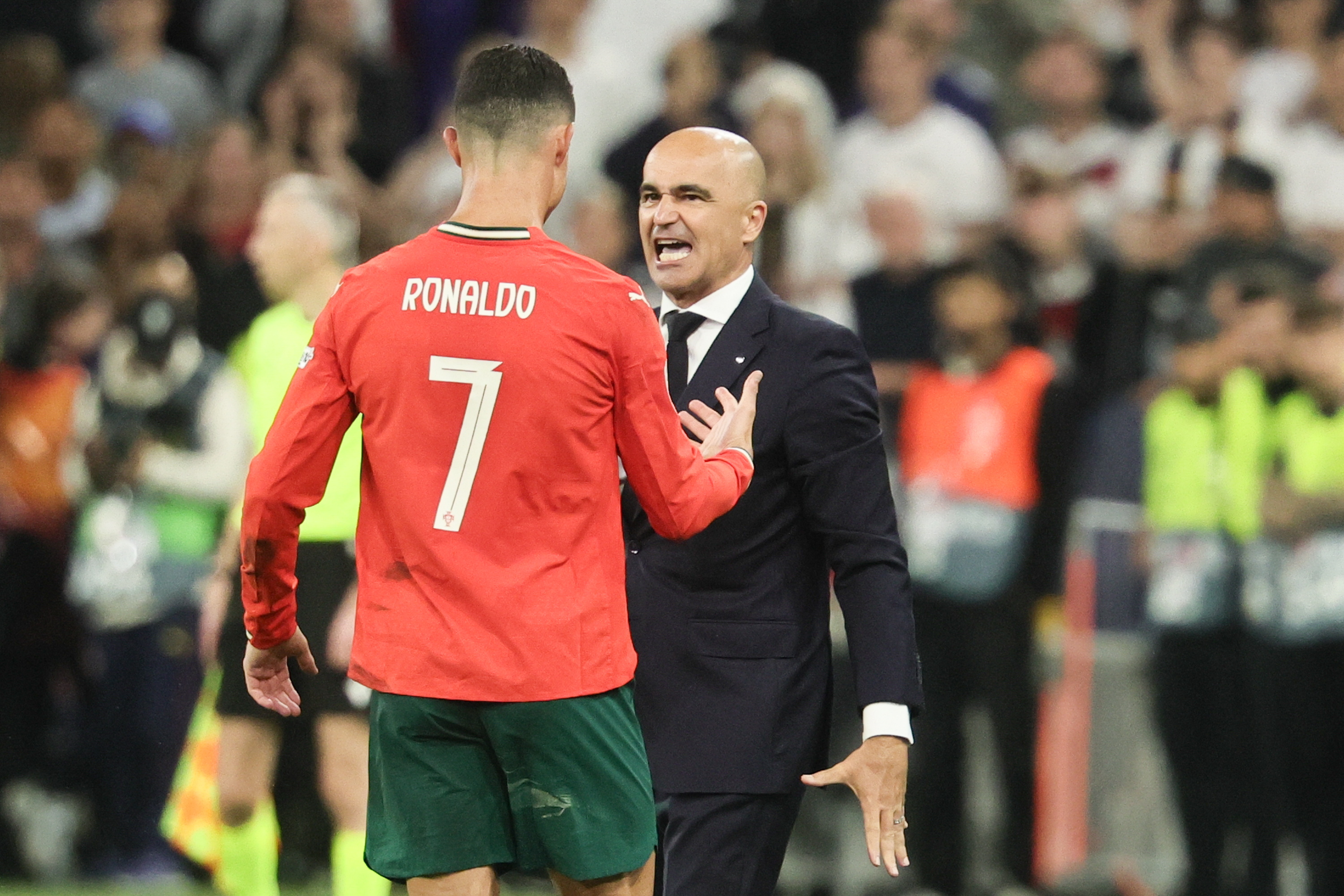 ayx games-关于赛后葡萄牙体育备战欧超杯，遗憾出局细节曝光，悬念犹存，控场能力受关注的信息-ayx games